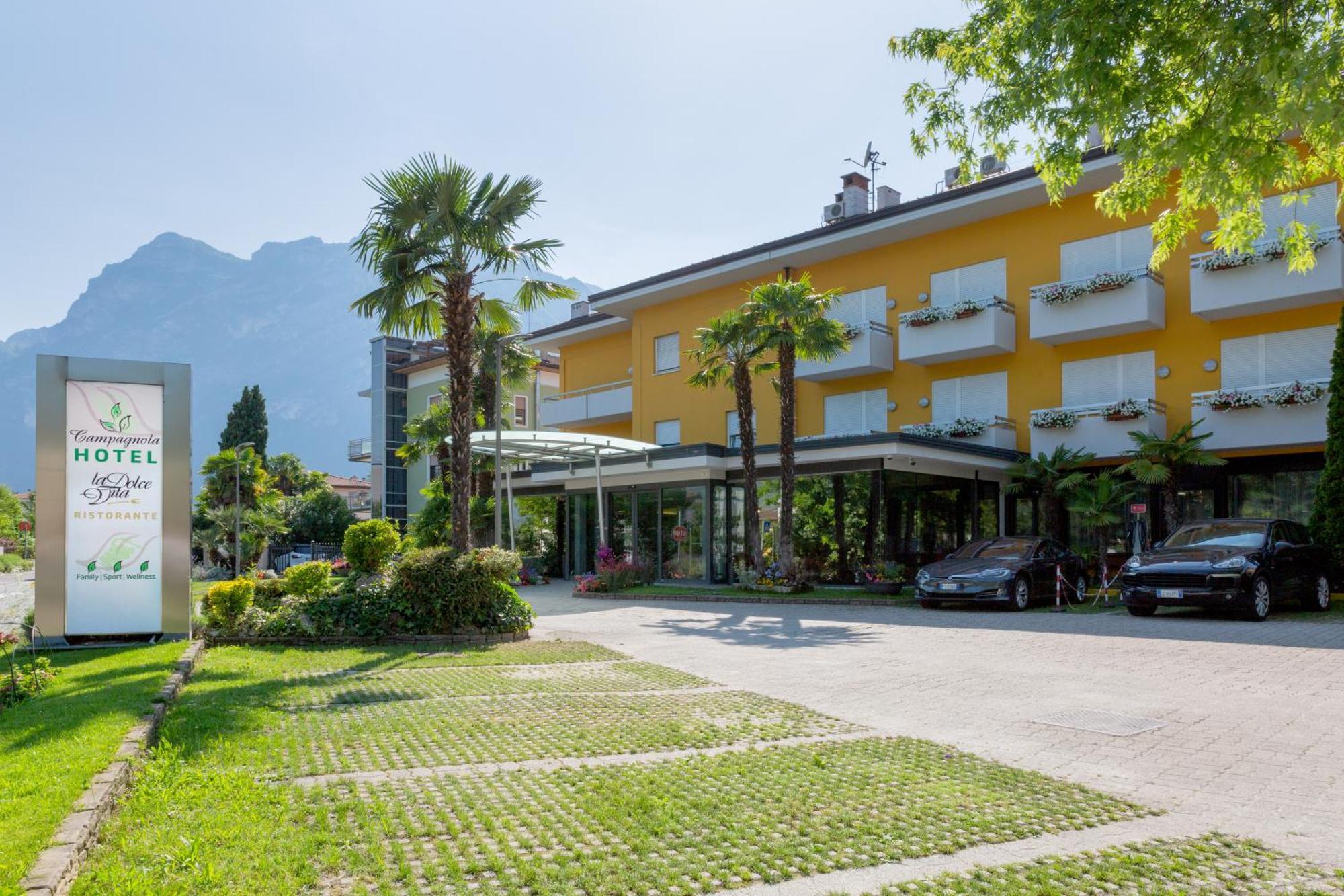 Appartamento Campagnola Mansardato Riva del Garda Buitenkant foto